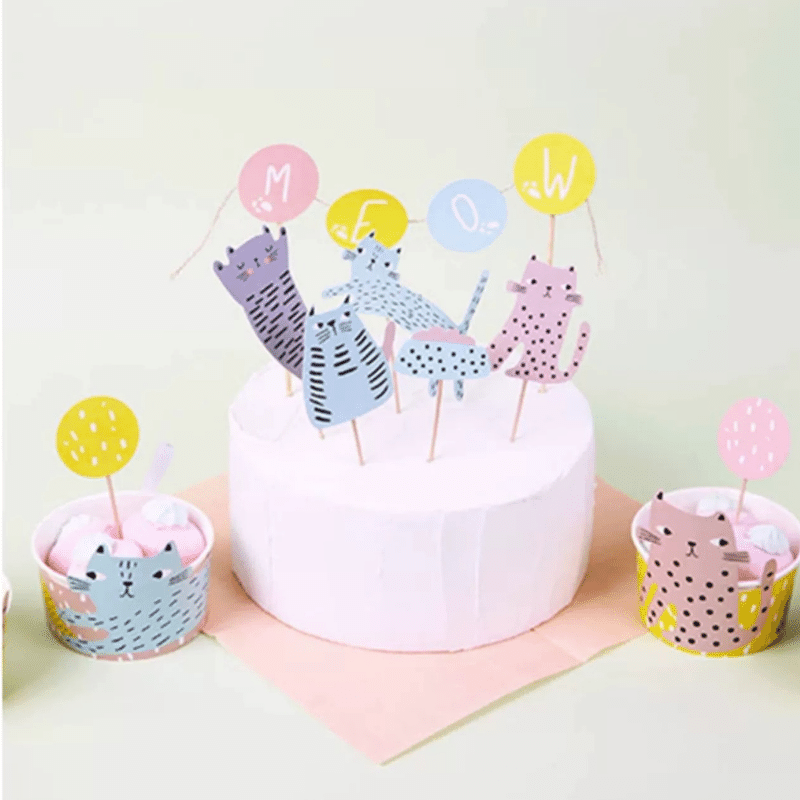 Purr-fect Cake Toppers Set: Adorable Feline Fun!